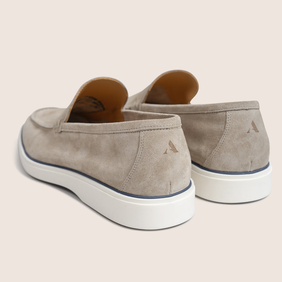 Slip-On Suede Loafers Beigé